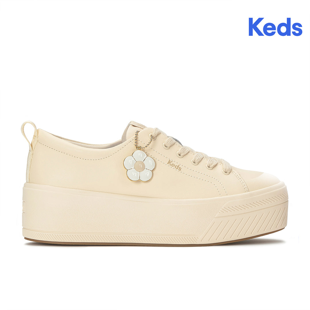 Women's Skyler Leather Daisy Charm Parchment Sneaker — Polished